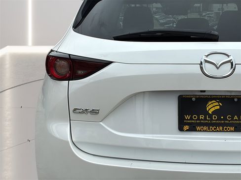 Used 2018 MAZDA CX-5 Touring image 29