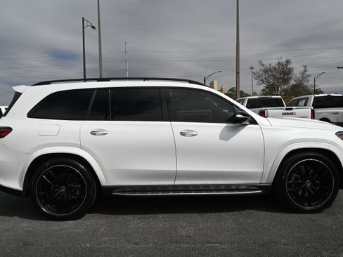 Used 2025 Mercedes-Benz GLS 580 GLS 580 image 18