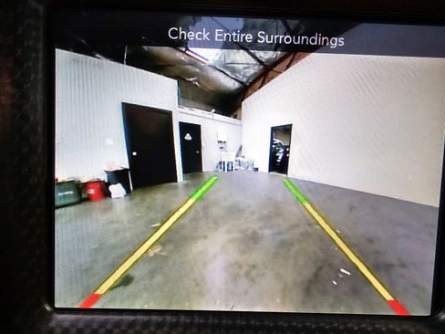 Used 2016 Dodge Challenger SRT Hellcat RWD image 18