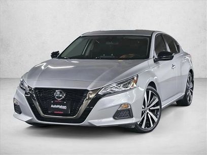 Used 2021 Nissan Altima 2.5 SR