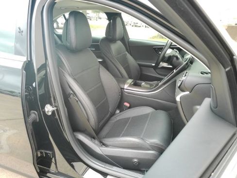 Used 2022 Mercedes-Benz C 300 Sedan image 24