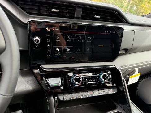 New 2026 GMC Sierra 1500 AT4X image 32