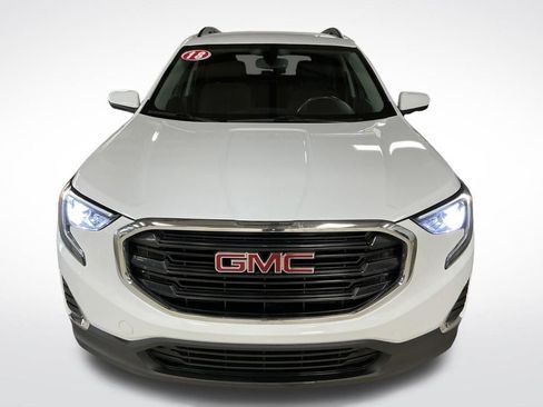 Used 2018 GMC Terrain SLE w/ Driver Convenience Package image 11