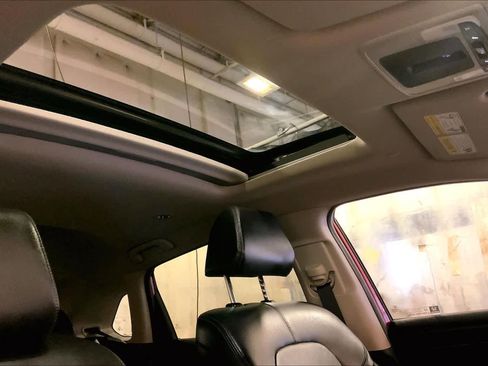 Used 2025 Honda HR-V EX-L image 14