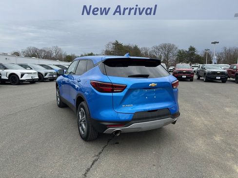 Certified 2025 Chevrolet Blazer LT image 4