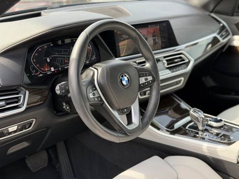 Used 2023 BMW X5 xDrive40i image 10