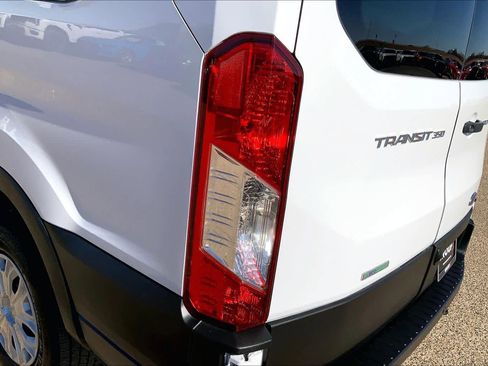 Used 2023 Ford Transit 350 XLT image 31