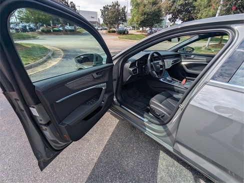 Used 2024 Audi A6 Premium Plus image 8