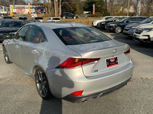 Used 2017 Lexus IS 350 image 5