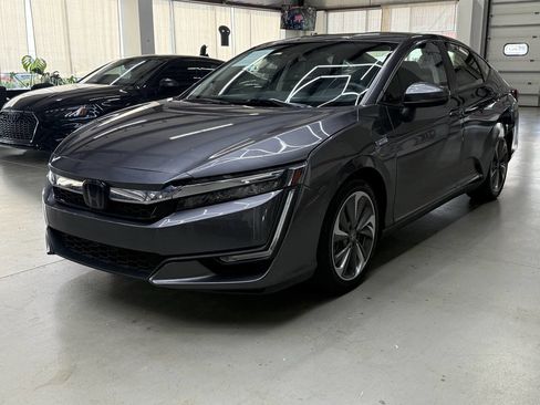 Used 2018 Honda Clarity Plug-In Hybrid image 5
