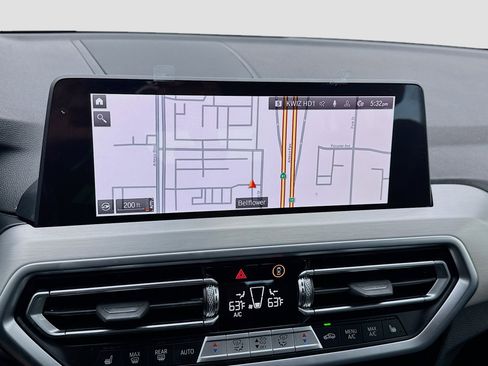 Used 2023 BMW X3 sDrive30i w/ M Sport Package image 9