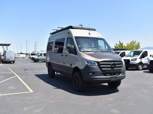 New 2024 Mercedes-Benz Sprinter 2500 image 2