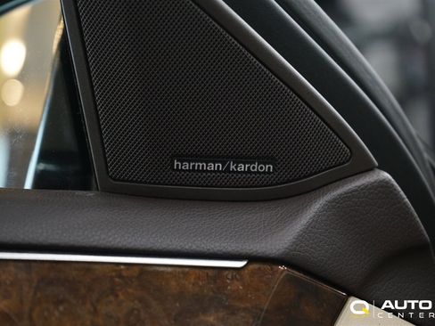 Used 2014 Mercedes-Benz E 250 E 250 Base BlueTEC® 4MATI image 13