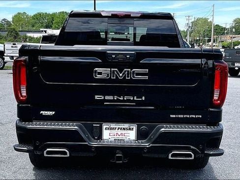 Certified 2025 GMC Sierra 1500 Denali Ultimate AWD/4WD image 8
