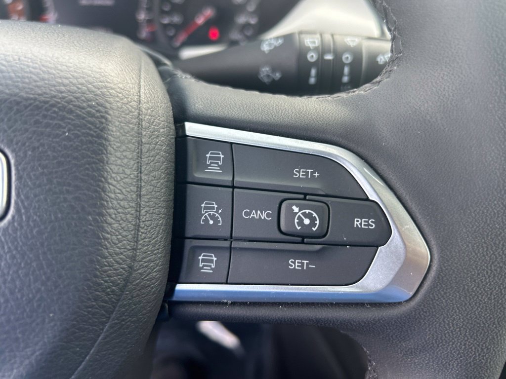 Used 2025 Jeep Compass Limited AWD/4WD image 44