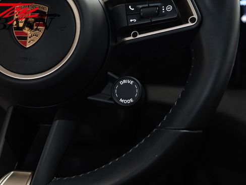 Used 2021 Porsche Taycan Turbo S image 27