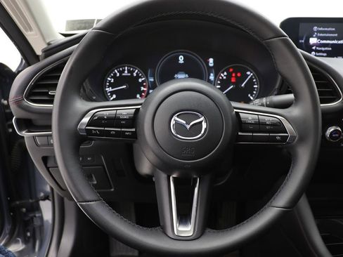 Used 2025 MAZDA MAZDA3 s image 17