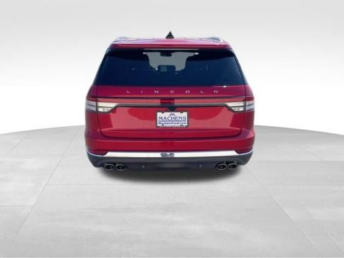 New 2026 Lincoln Aviator Reserve image 5