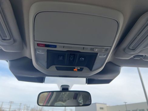 Certified 2023 Subaru Forester Premium image 22