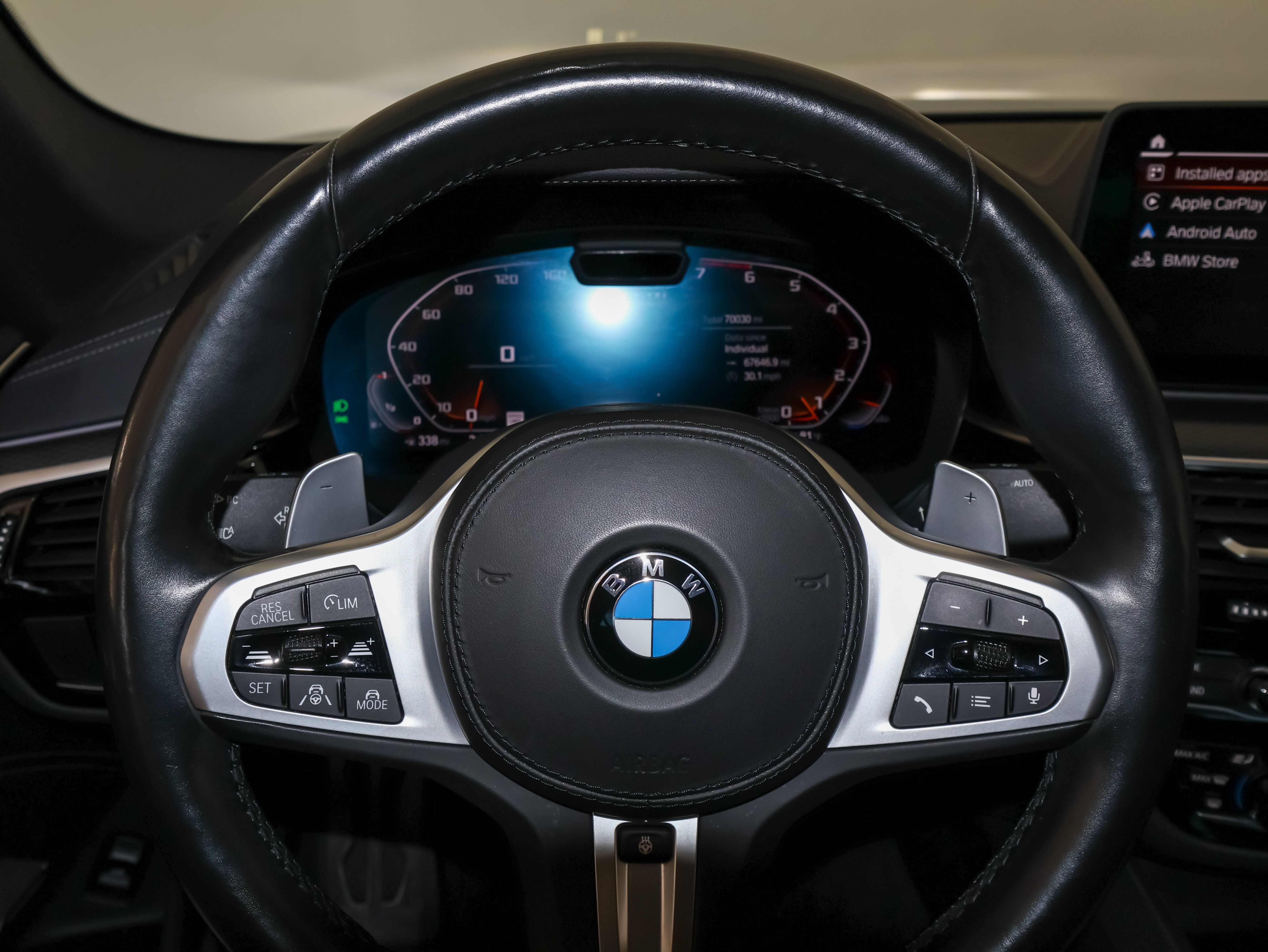 Used 2021 BMW M550i xDrive w/ Executive Package AWD/4WD image 30