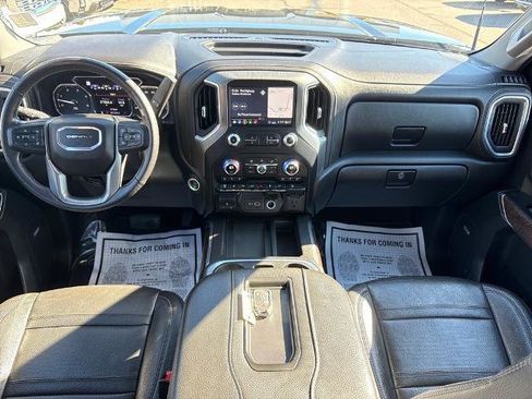 Used 2020 GMC Sierra 2500 Denali w/ Denali Ultimate Package image 10