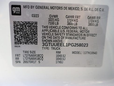 Used 2023 GMC Sierra 1500 AT4 w/ AT4 Premium Package AWD/4WD image 42