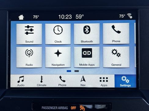 Used 2018 Ford F150 Lariat w/ Equipment Group 502A Luxury image 32