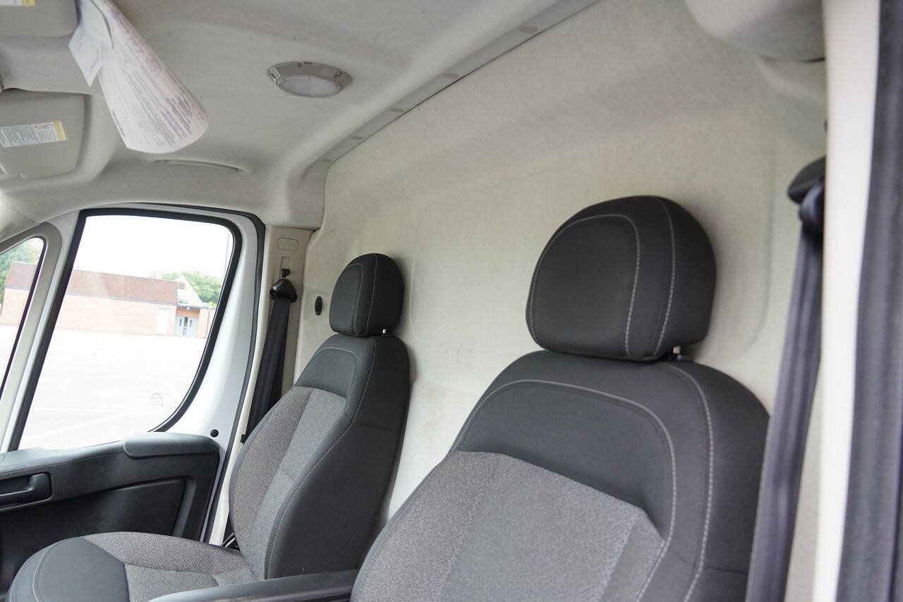 Used 2018 RAM ProMaster 2500 FWD image 16