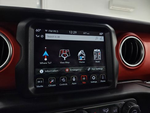 Used 2021 Jeep Wrangler Unlimited Rubicon image 43