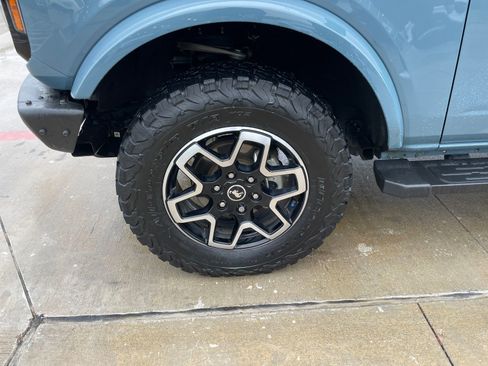 Used 2022 Ford Bronco Outer Banks image 27