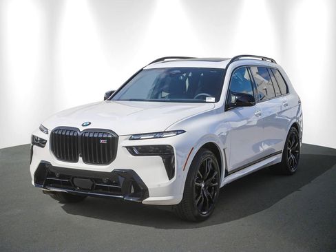 New 2026 BMW X7 M60i w/ Executive Package AWD/4WD image 3
