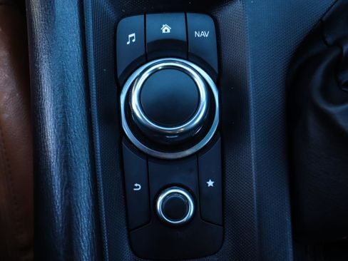 Used 2017 FIAT 124 Spider Lusso image 31