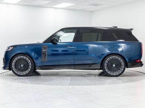 Used 2026 Land Rover Range Rover Long Wheelbase SE AWD/4WD image 2