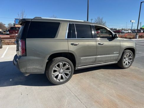 Used 2017 GMC Yukon Denali w/ Open Road Package image 19