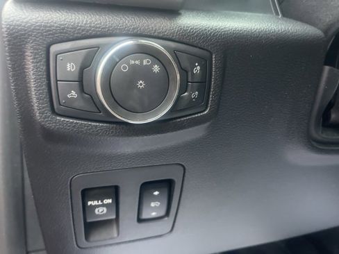 Used 2018 Ford F150 Lariat image 35