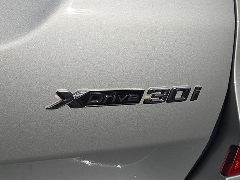 Used 2019 BMW X3 xDrive30i w/ Executive Package image 30