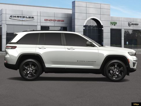 New 2025 Jeep Grand Cherokee Limited image 9