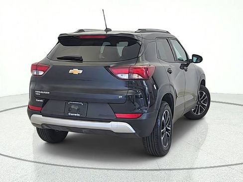 Used 2025 Chevrolet TrailBlazer LT AWD/4WD image 5