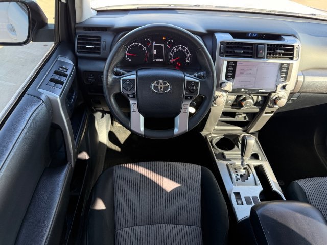 Used 2021 Toyota 4Runner SR5 AWD/4WD image 23