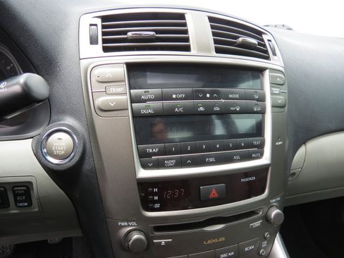 Used 2007 Lexus IS 250 image 17