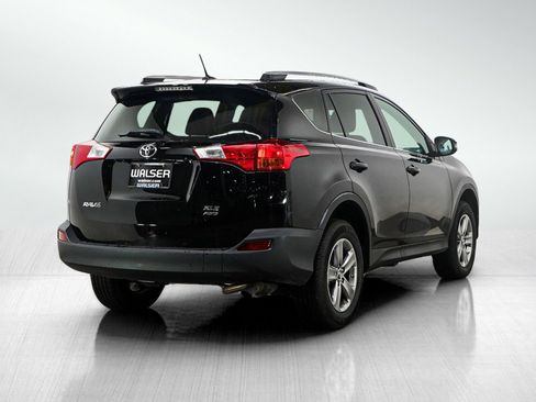 Used 2015 Toyota RAV4 XLE AWD/4WD image 5