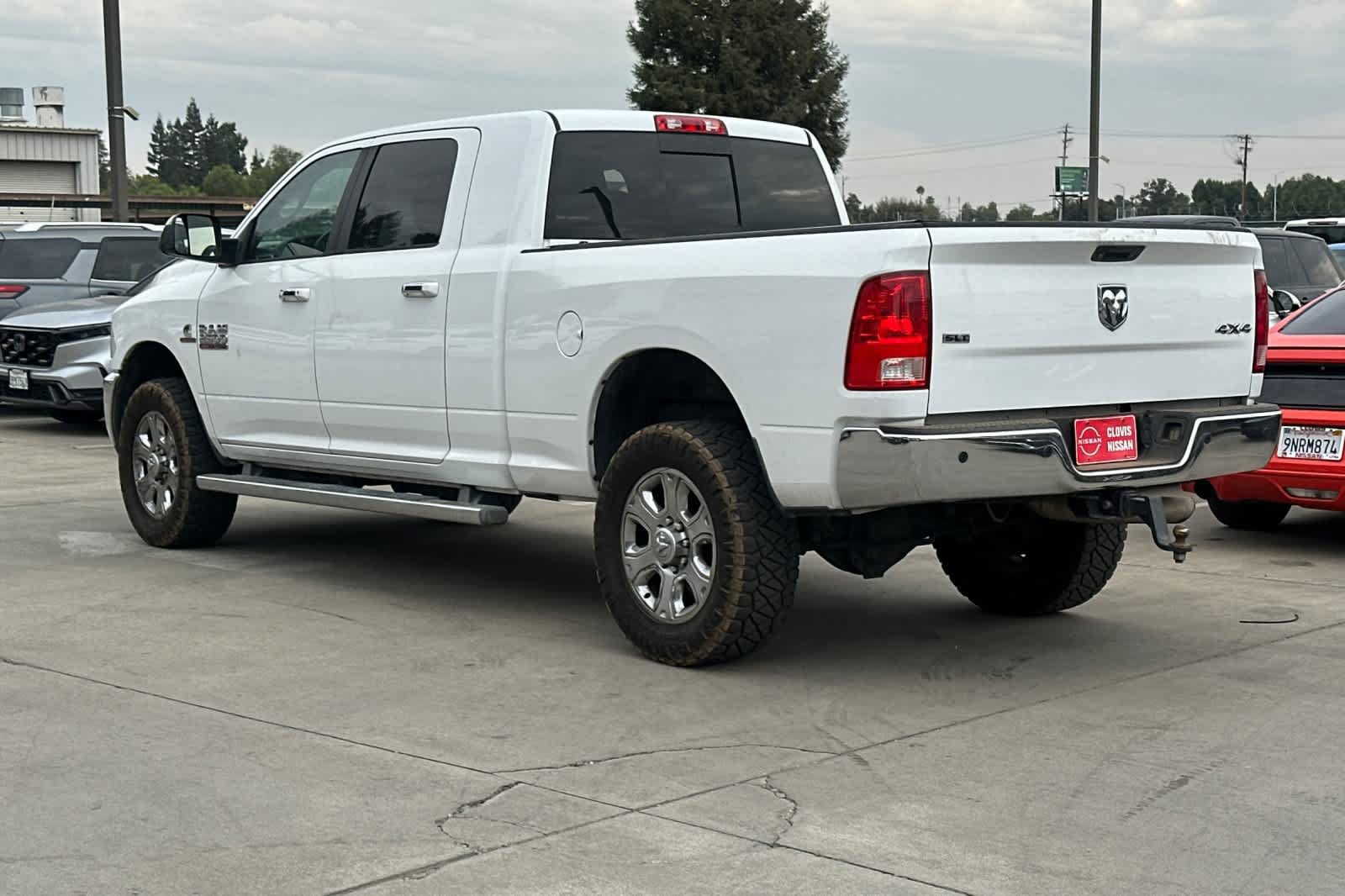 Used 2014 RAM 2500 SLT w/ Luxury Group AWD/4WD image 7