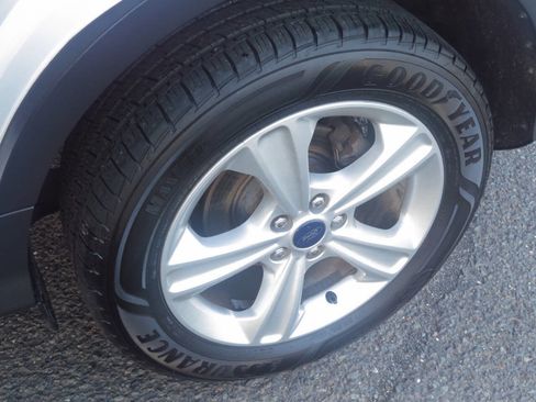 Used 2013 Ford Escape SE image 34