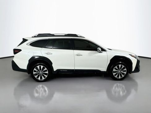 Used 2025 Subaru Outback Touring XT w/ Popular Package #2 AWD/4WD image 8