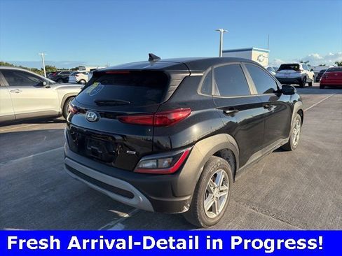 Used 2023 Hyundai Kona SE image 22