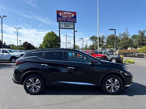 Used 2021 Nissan Murano SV image 10