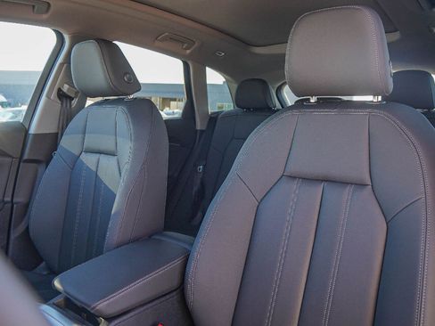 New 2025 Audi Q5 Premium Plus image 10