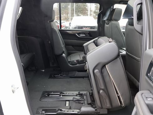 New 2026 GMC Yukon XL Elevation w/ Elevation Premium Package image 42