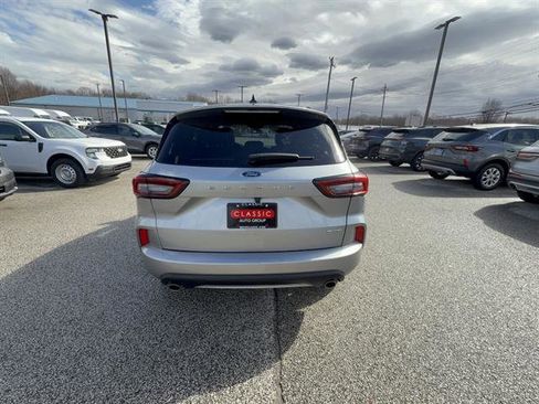 Certified 2023 Ford Escape ST-Line image 6