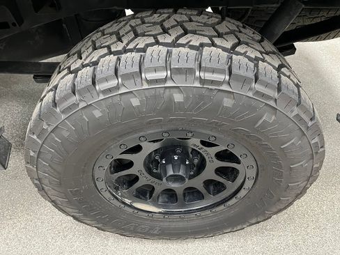 Used 2023 Ford F150 Lariat AWD/4WD image 16